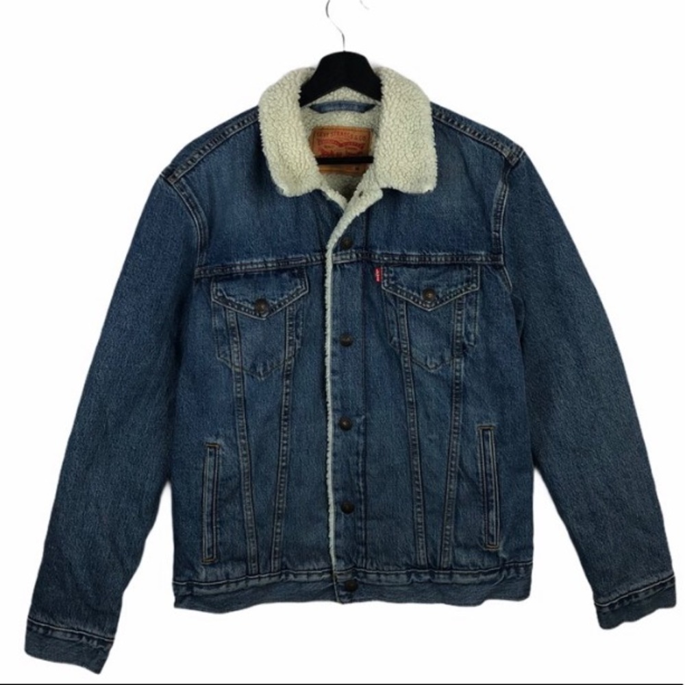 LEVI denim Sherpa lined trucker jacket